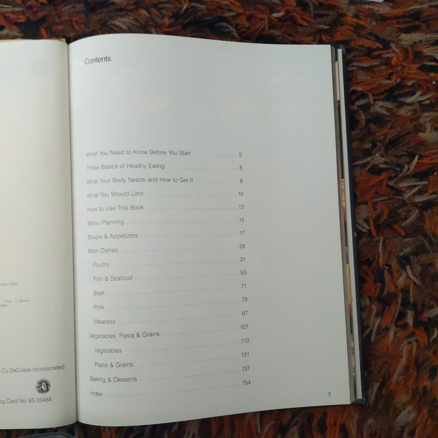 Microwaving light and healthy Library Cook Book