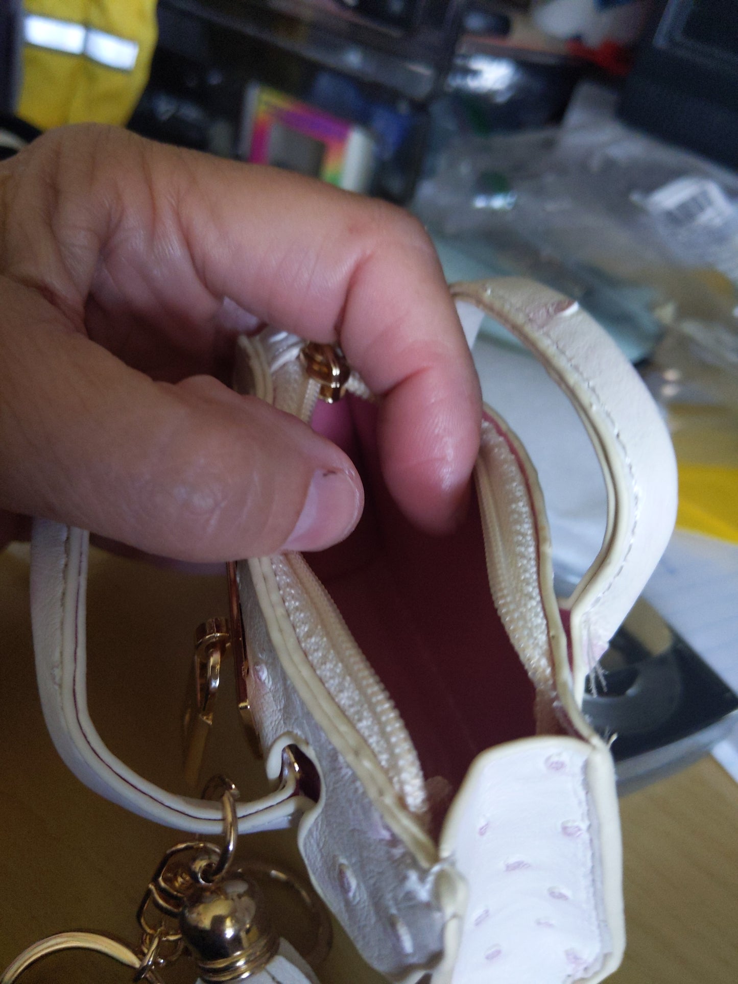 White Purse accessory for Handbag