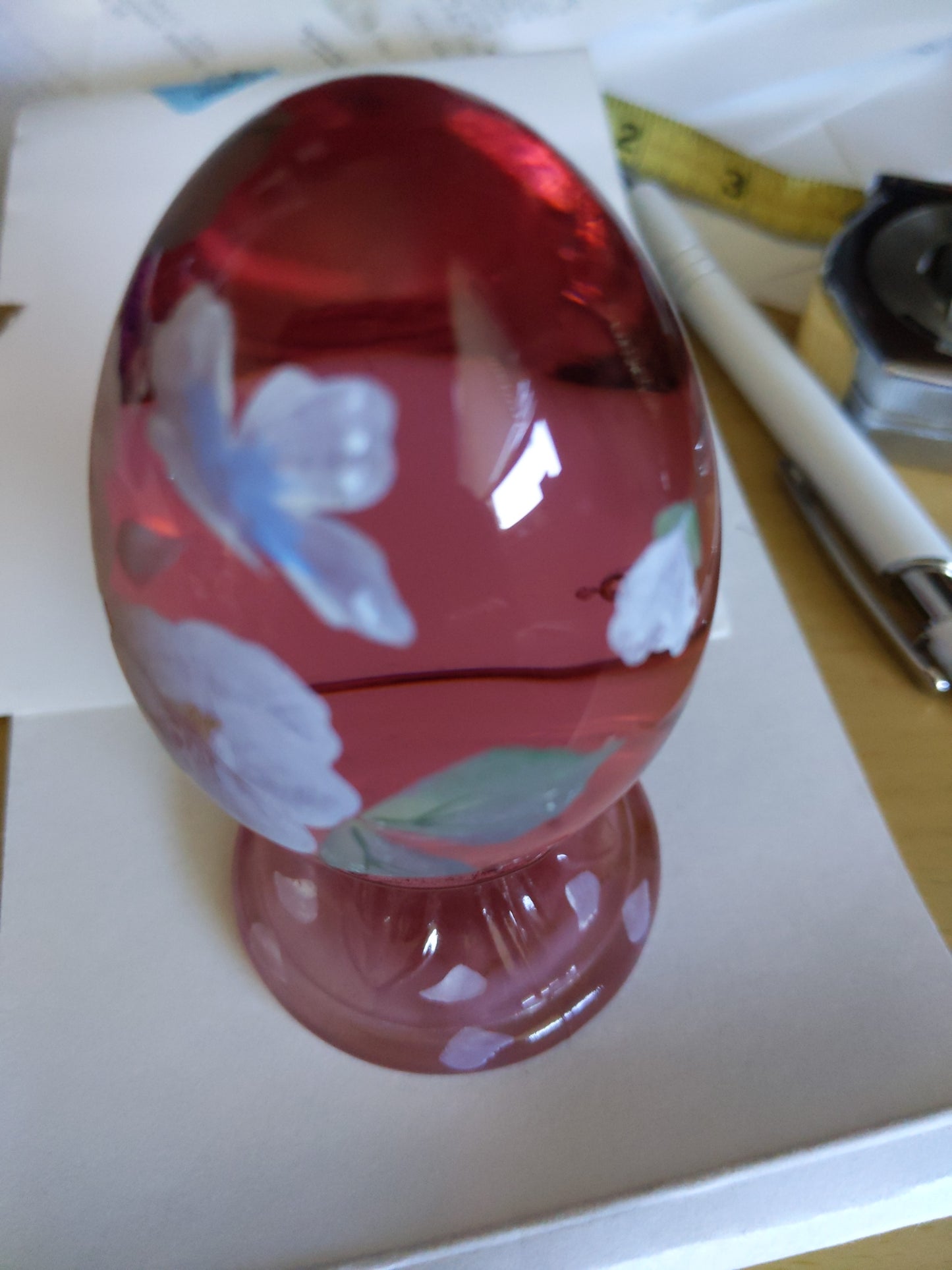 Glass Pink Egg With Flowers