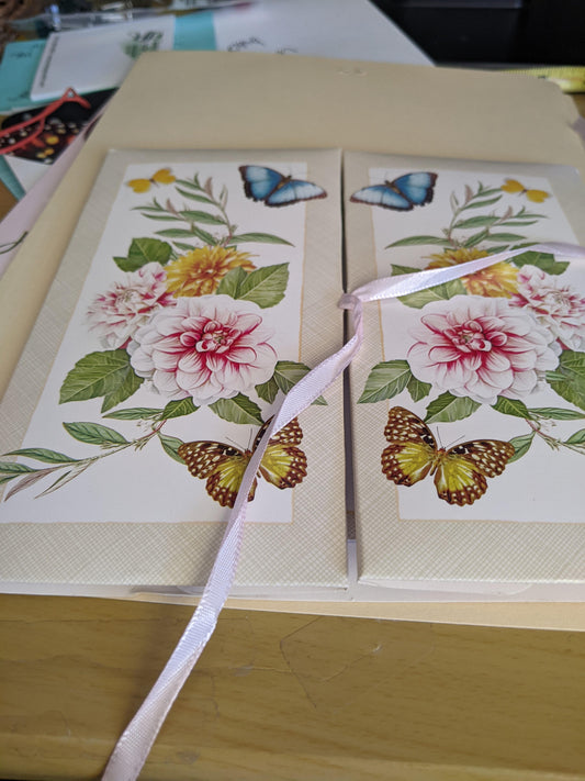 Dahia Hortenis Stationary Set