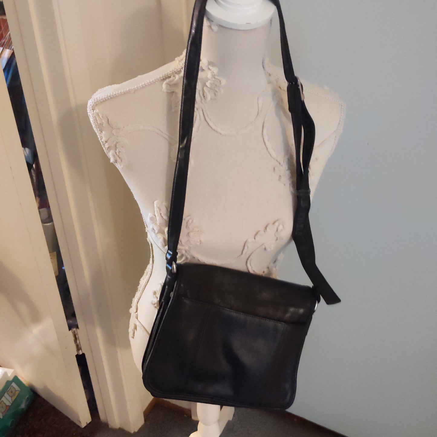 Remi Black Handbag