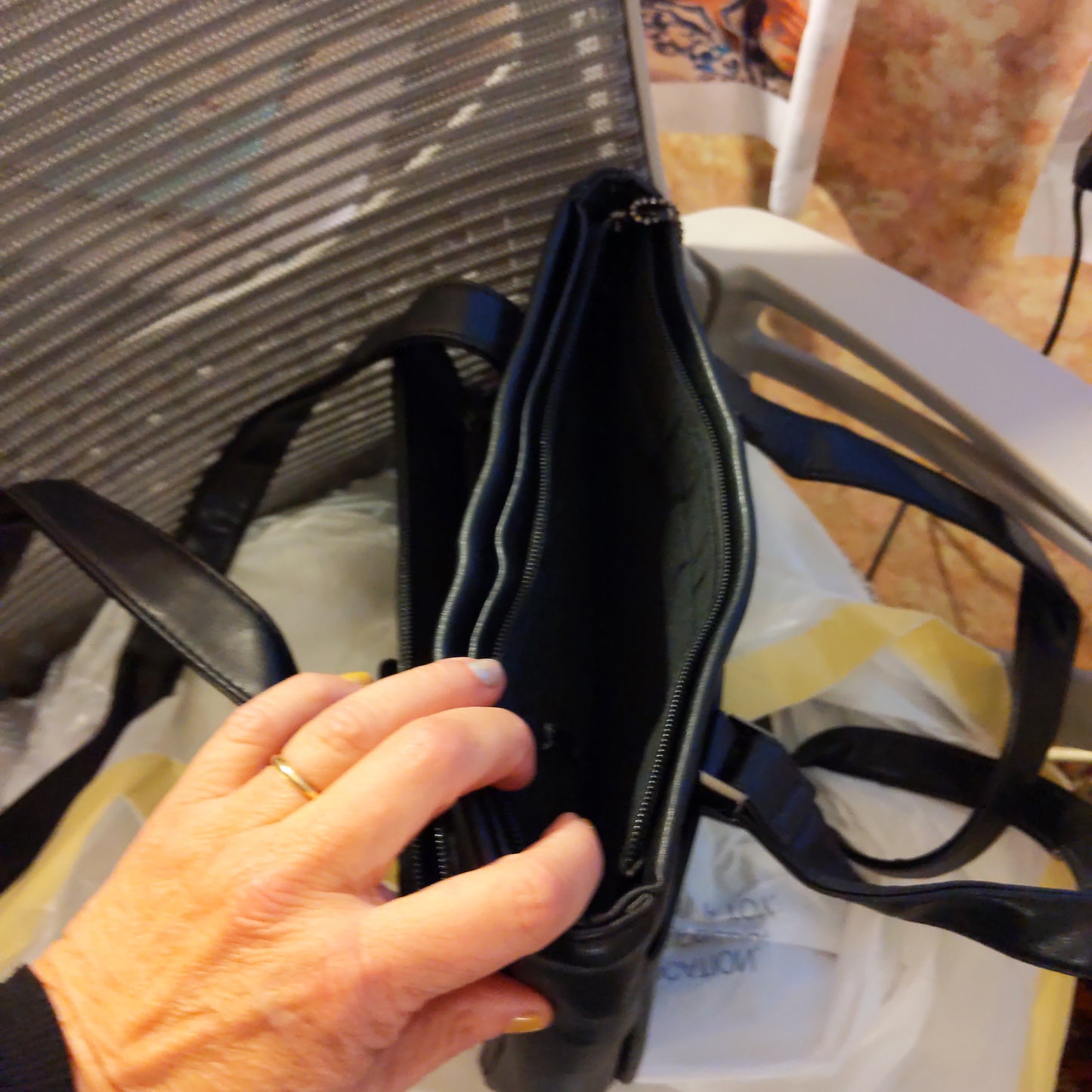 Black Shoulder Bag with lits of storage