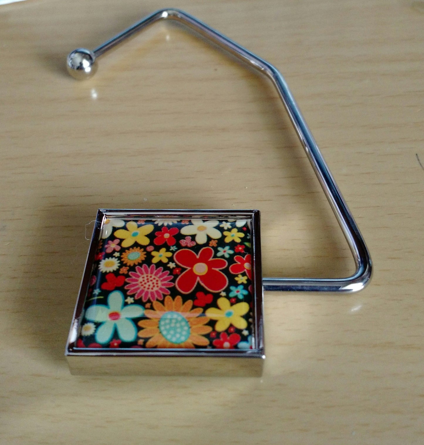 Square Lot of Daisies Purse Hook-NEW
