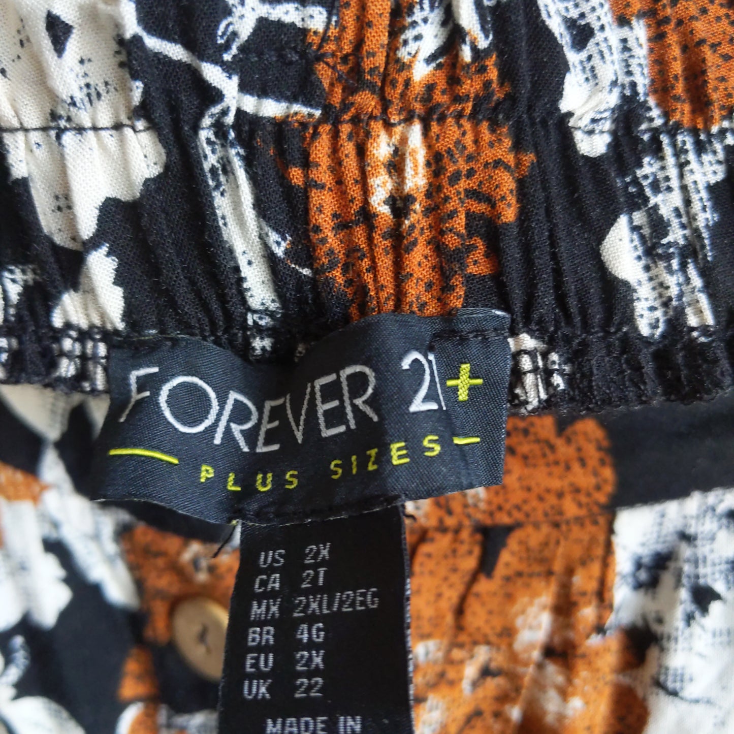Forever 21 Plus Size Flower Skirt Size 2X