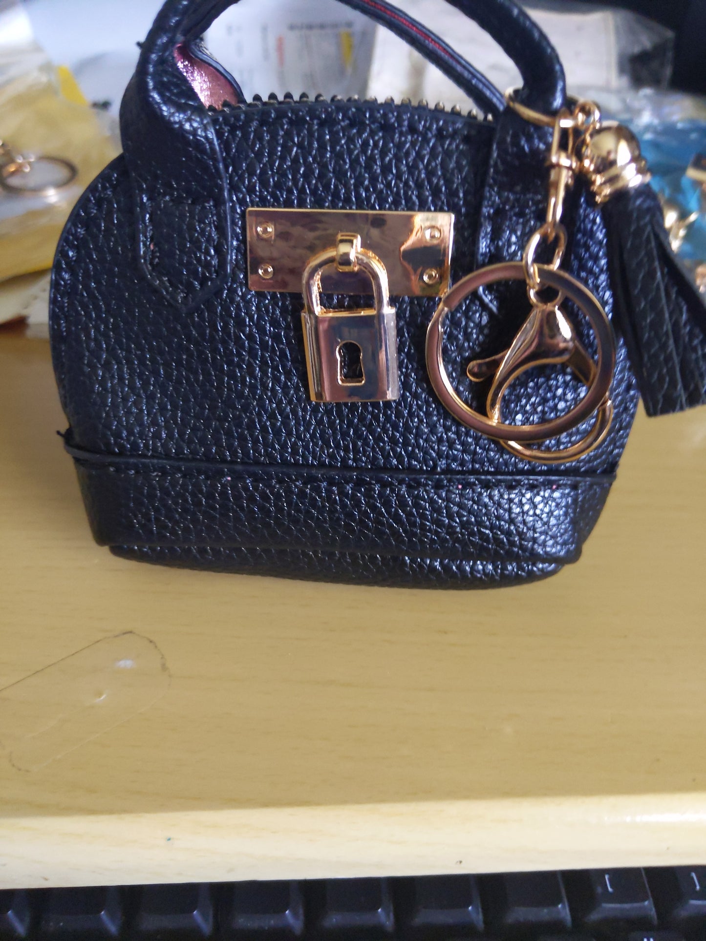 Black Accessory for Handbag