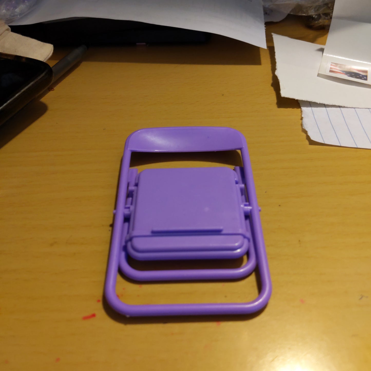 Purple Folding Chair For Cellphone